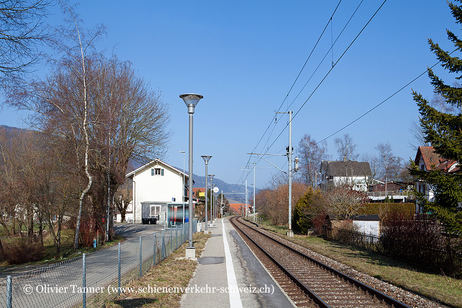 Bahnhof "Cormoret"