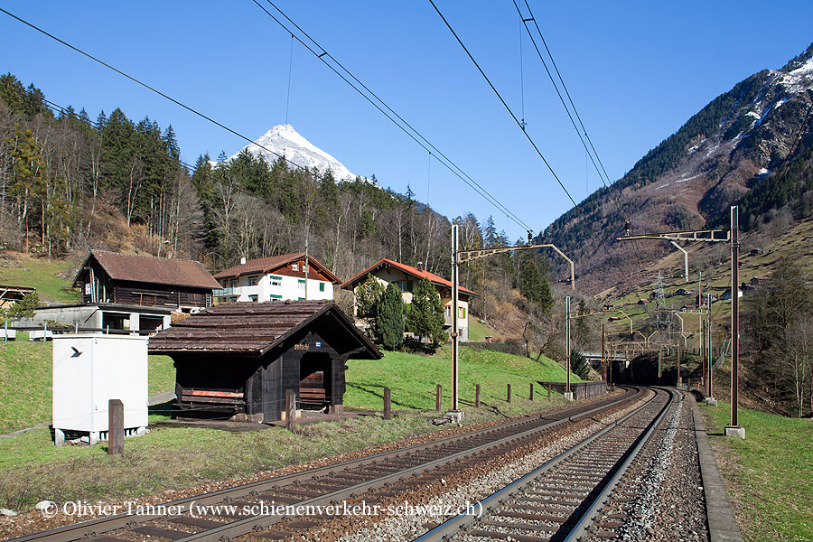 Bahnhof "Intschi"
